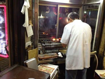 丸八焼鳥店 平和通り店の画像3