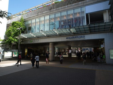 小田急電鉄 成城学園前駅の画像1