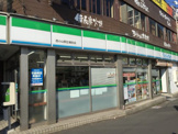 ファミリーマート　西小山駅広場前店