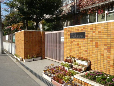 大阪市立八坂中学校の画像1