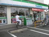 ファミリーマート田辺店