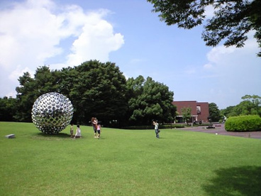 山梨県立美術館の画像2