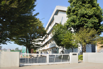 新座市立第二中学校の画像1