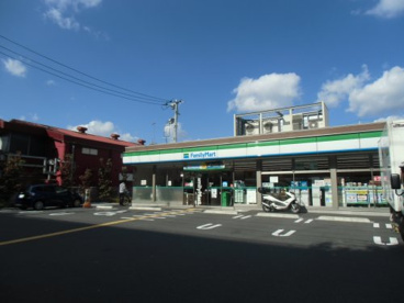 ファミリーマート 草加弁天五丁目店の画像1