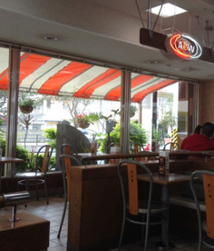 Ａ＆Ｗ 古波蔵店の画像1