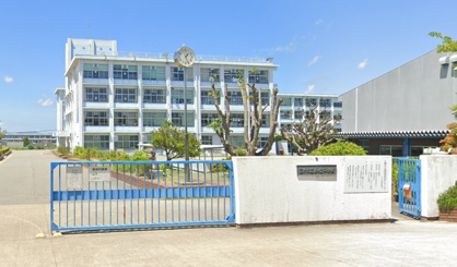 三木市立緑が丘中学校の画像1