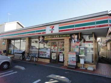 セブンイレブン 川口戸塚４丁目店の画像1
