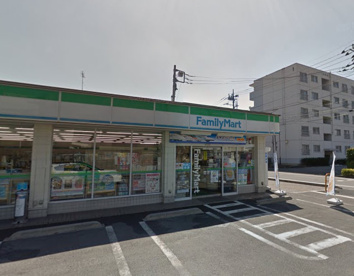  ファミリーマート南越谷駅北通店の画像1