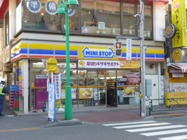  MINISTOP 新大久保駅東口店の画像1