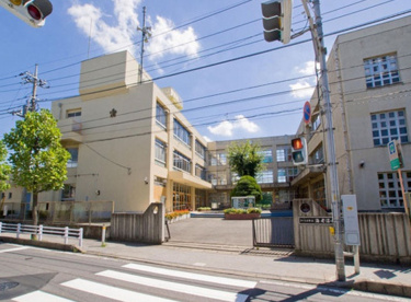 さいたま市立海老沼小学校の画像1