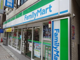 ファミリーマート戸越銀座店