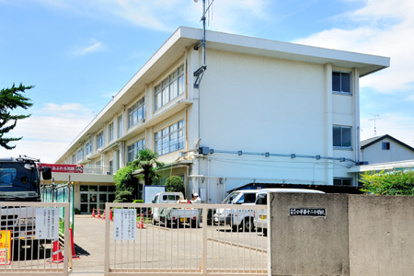小平市立小平第十二小学校の画像1