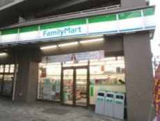 ファミリーマート トモニー下落合駅店