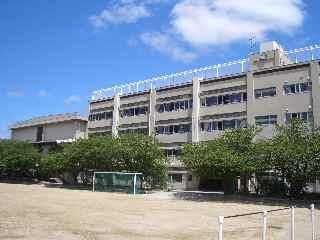 池田市立北豊島中学校の画像1