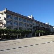 川西市立　東谷中学校の画像1