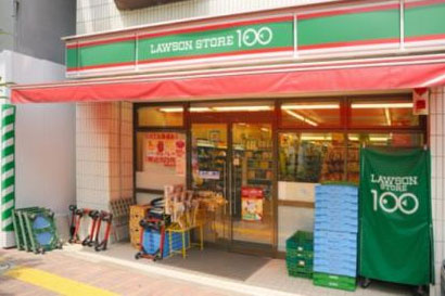ローソンストアー100北新宿の画像1