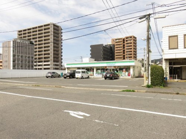 ファミリーマート上天満町店の画像1
