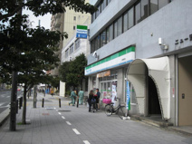 ファミリーマート阪神野田店