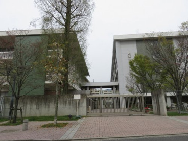 鈴峯女子短期大学の画像1