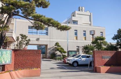 川口市立戸塚中学校の画像1