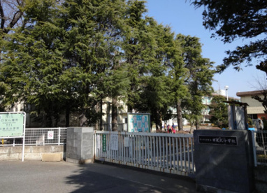 さいたま市立日進北小学校の画像1