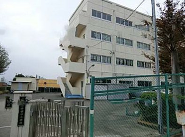 小菅ケ谷小学校の画像1