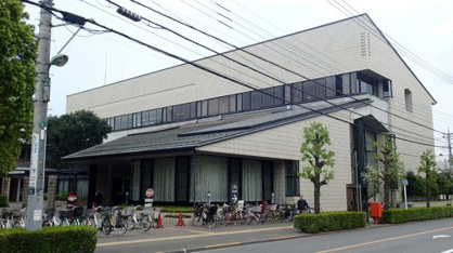 小平市中央図書館の画像1