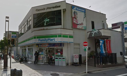 ファミリーマート亀沢四丁目店の画像1