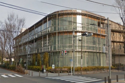日野市立多摩平図書館の画像1