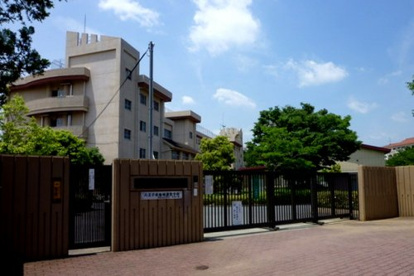 八王子市立宮上中学校の画像1