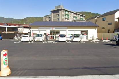 セブンイレブン 醍醐辰己町店の画像1
