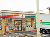 セブンイレブン 宇治近鉄小倉駅西店