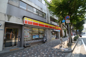 デイリーヤマザキ宝塚逆瀬川