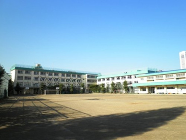 渋谷区立代々木中学校の画像1