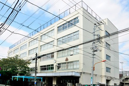 墨田区立錦糸中学校の画像1