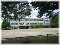西東京市立芝久保小学校