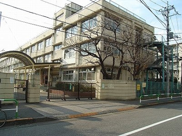 北区立浮間小学校の画像1