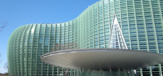 国立新美術館