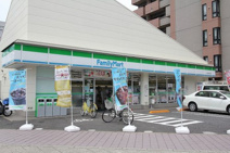 ファミリーマート東久留米本町店