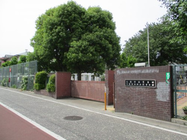 三鷹市役所 西児童館の画像1