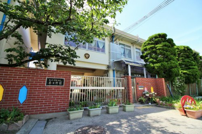 春日野園は、恵まれた自然環境の中に位置します。この素晴らしい自然を生かすとともに、子ども達と一緒に環境保全に取り組んでいます。定員90名 春日野園の画像1