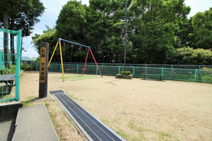 松陵児童公園の画像1