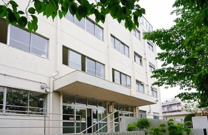 駒沢中学校の画像1