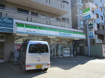 ファミリーマート富士樹林東町店の画像1