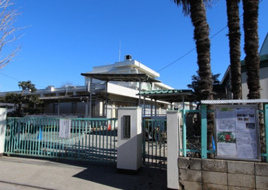 東久留米市立小山小学校の画像1