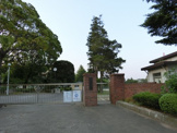 犢橋中学校