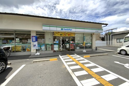 ファミリーマート 山科大塚店の画像2
