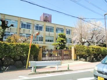 山階小学校の画像1