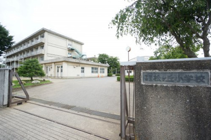 千葉市立松ケ丘小学校の画像1