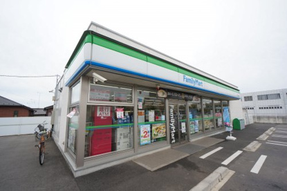 ファミリーマート 千葉仁戸名店の画像1